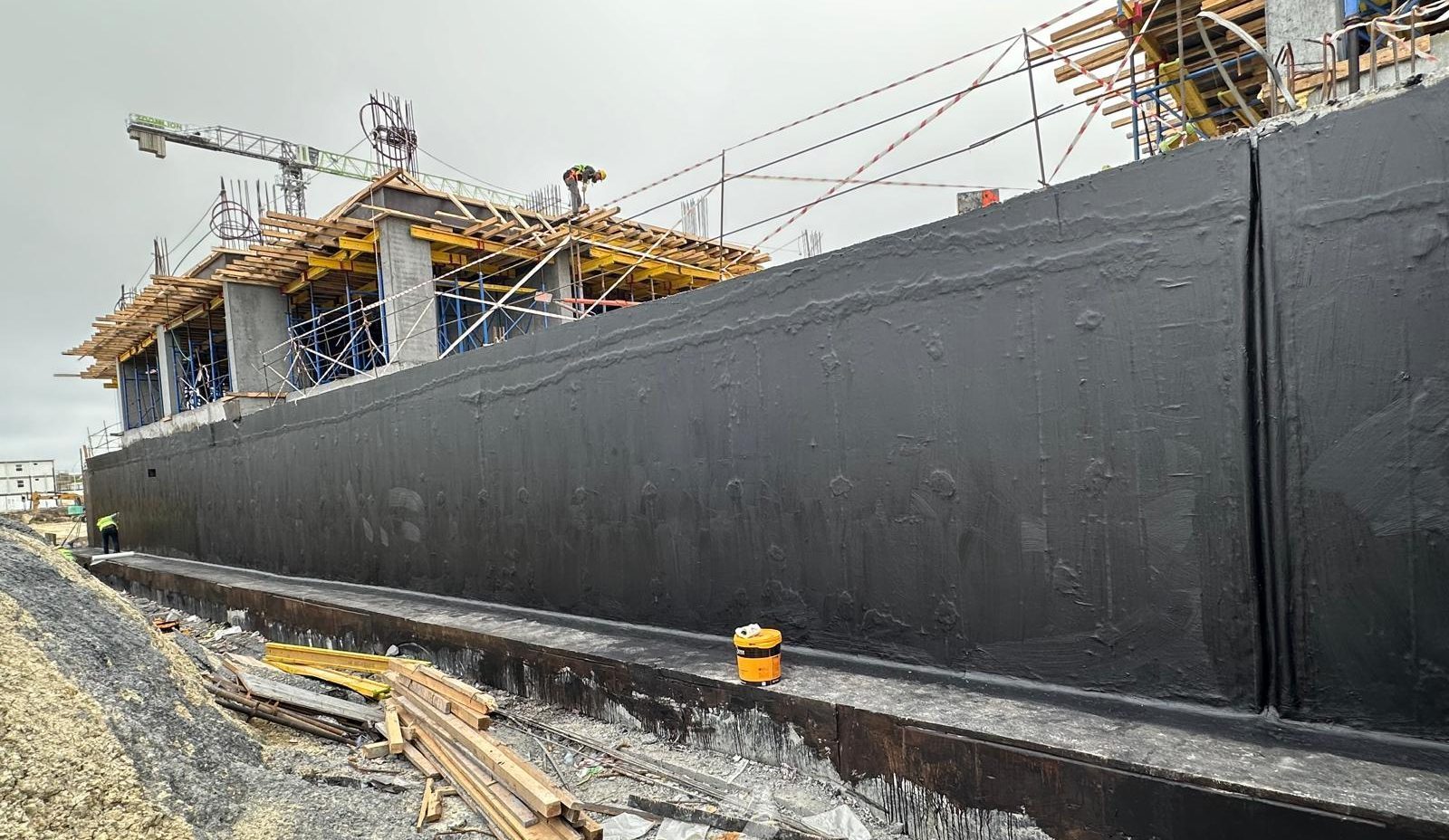 Perde Duvar Su ve Isı Yalıtım Sistemleri